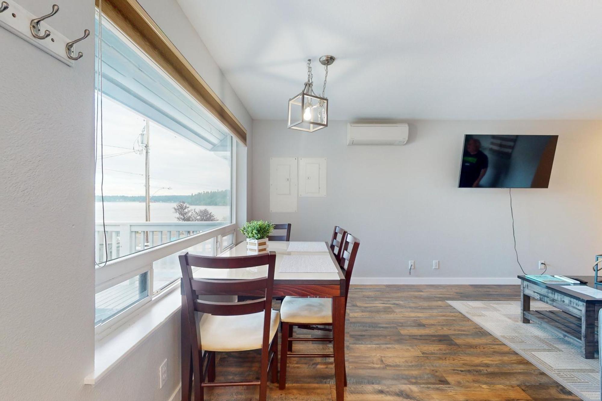 Tides Out Loft Apartman Suquamish Kültér fotó